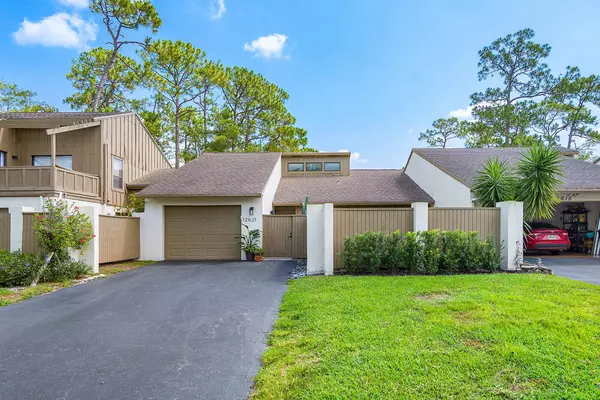 Wellington, FL 33414,12621 Shady Pines CT 12621