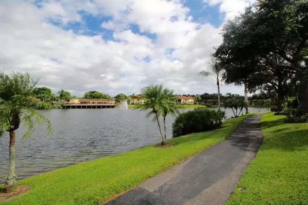 West Palm Beach, FL 33417,4933 Sable Pine CIR C1