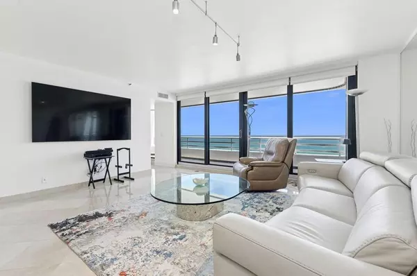 Boca Raton, FL 33432,1400 S Ocean BLVD 1004