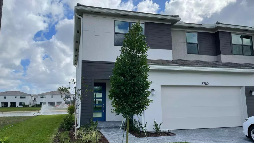 8780 Antarus DR, Lake Worth, FL 33467