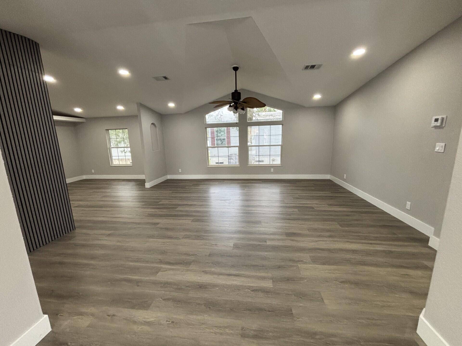 Coconut Creek, FL 33073,3418 NW 64th CT