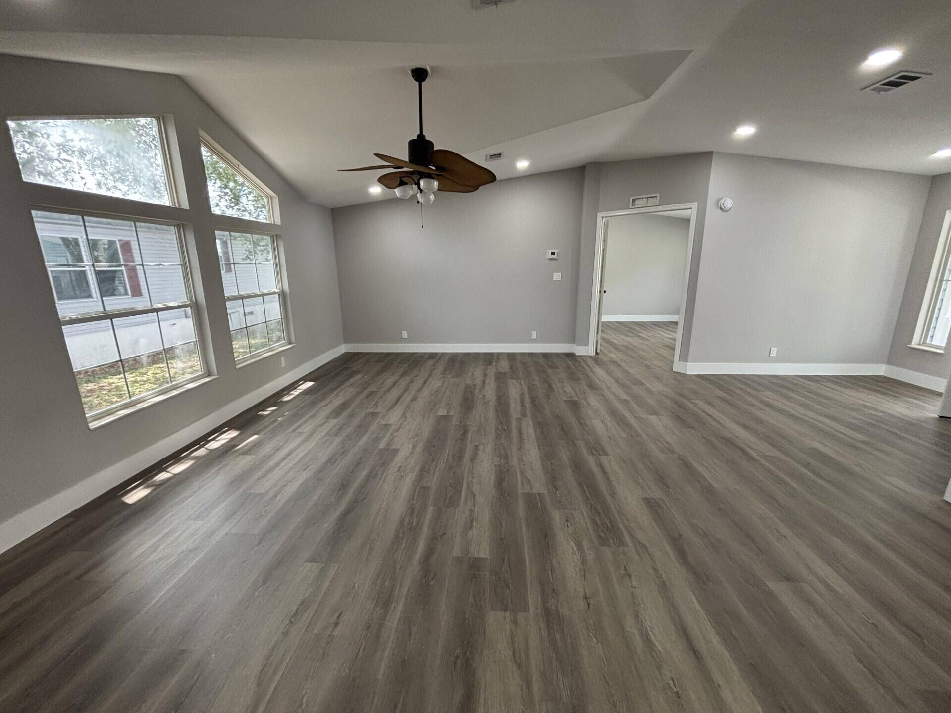 Coconut Creek, FL 33073,3418 NW 64th CT