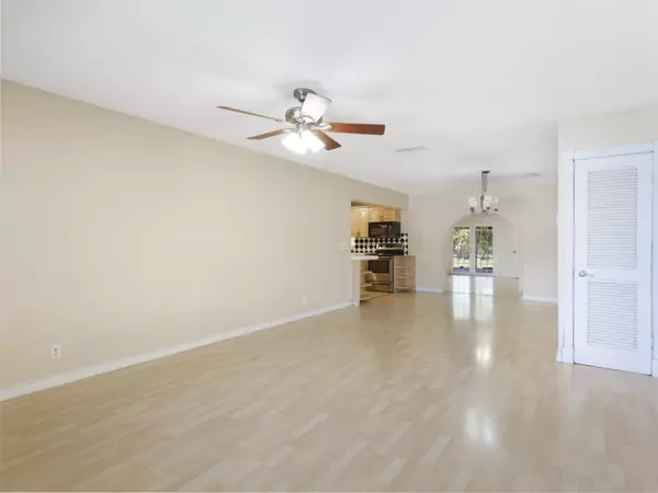 Boca Raton, FL 33434,19654 Colorado CIR