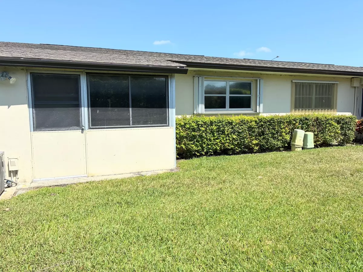 West Palm Beach, FL 33415,2911 W Ashley DR H