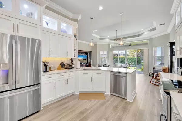 Lake Worth, FL 33467,8640 Via Avellino