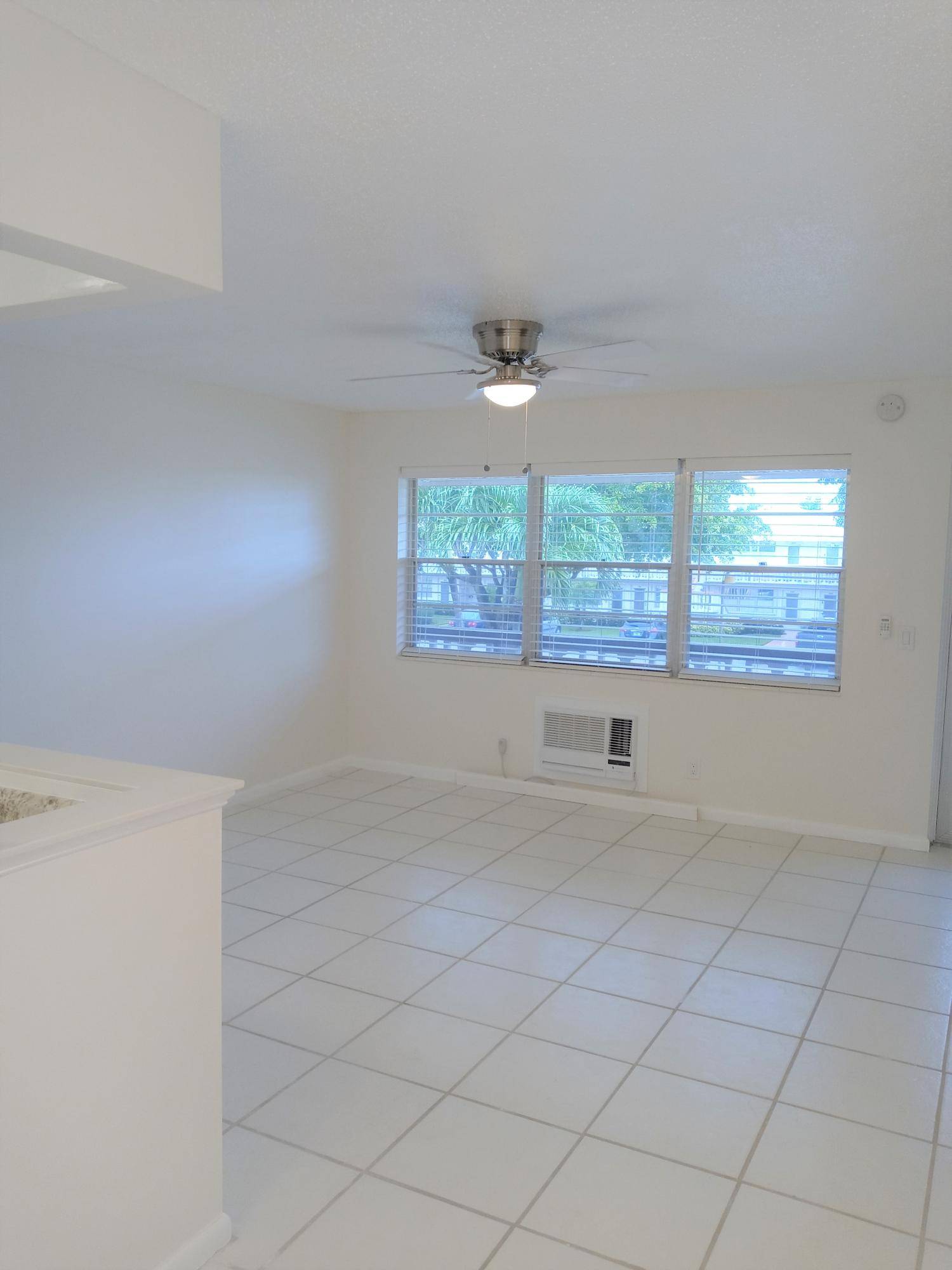 West Palm Beach, FL 33417,447 S Windsor