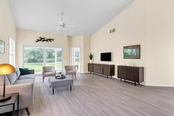 Palm City, FL 34990,2437 SW Foxpoint TRL