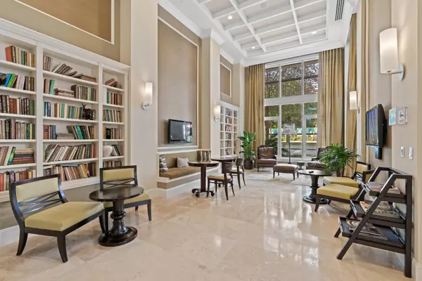 West Palm Beach, FL 33401,480 Hibiscus ST 227