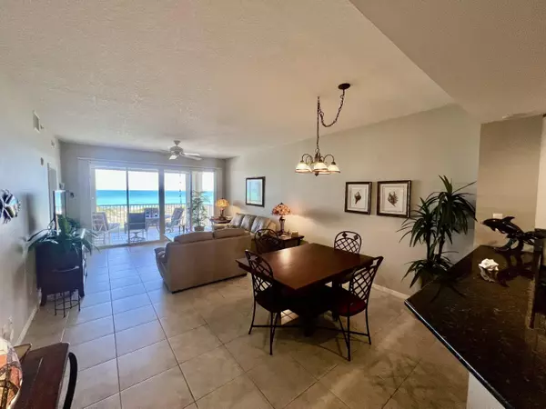 Hutchinson Island, FL 34949,2034 Windward DR 2305