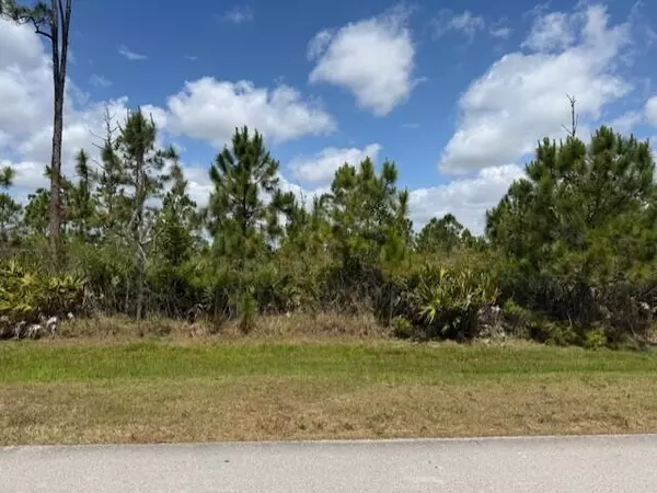 7824 Saddlebrook DR, Port Saint Lucie, FL 34986