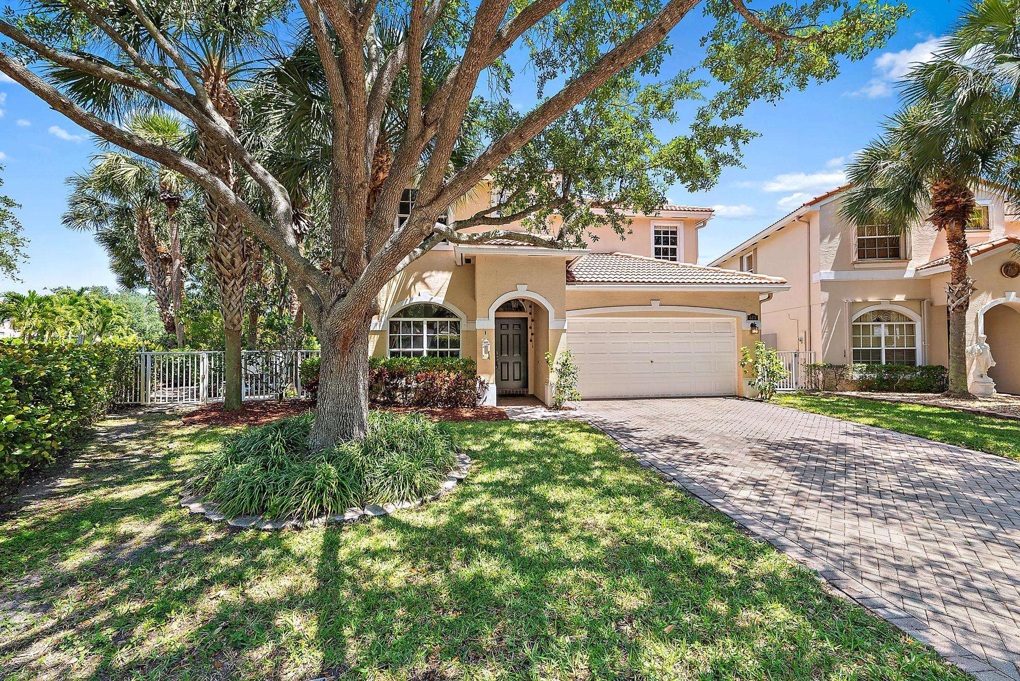 4474 Thornwood CIR, Palm Beach Gardens, FL 33418