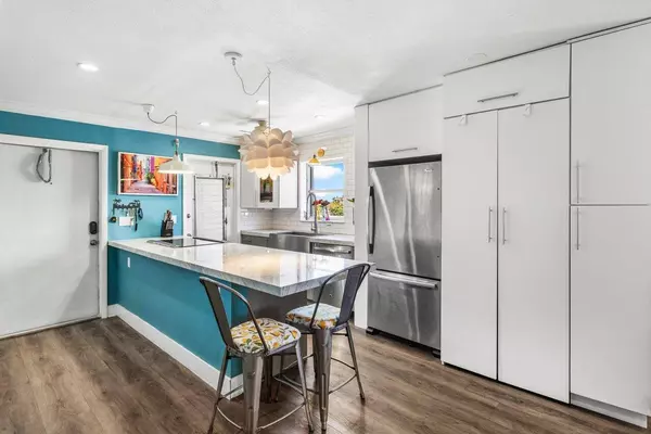 Hollywood, FL 33021,515 S Crescent DR 302