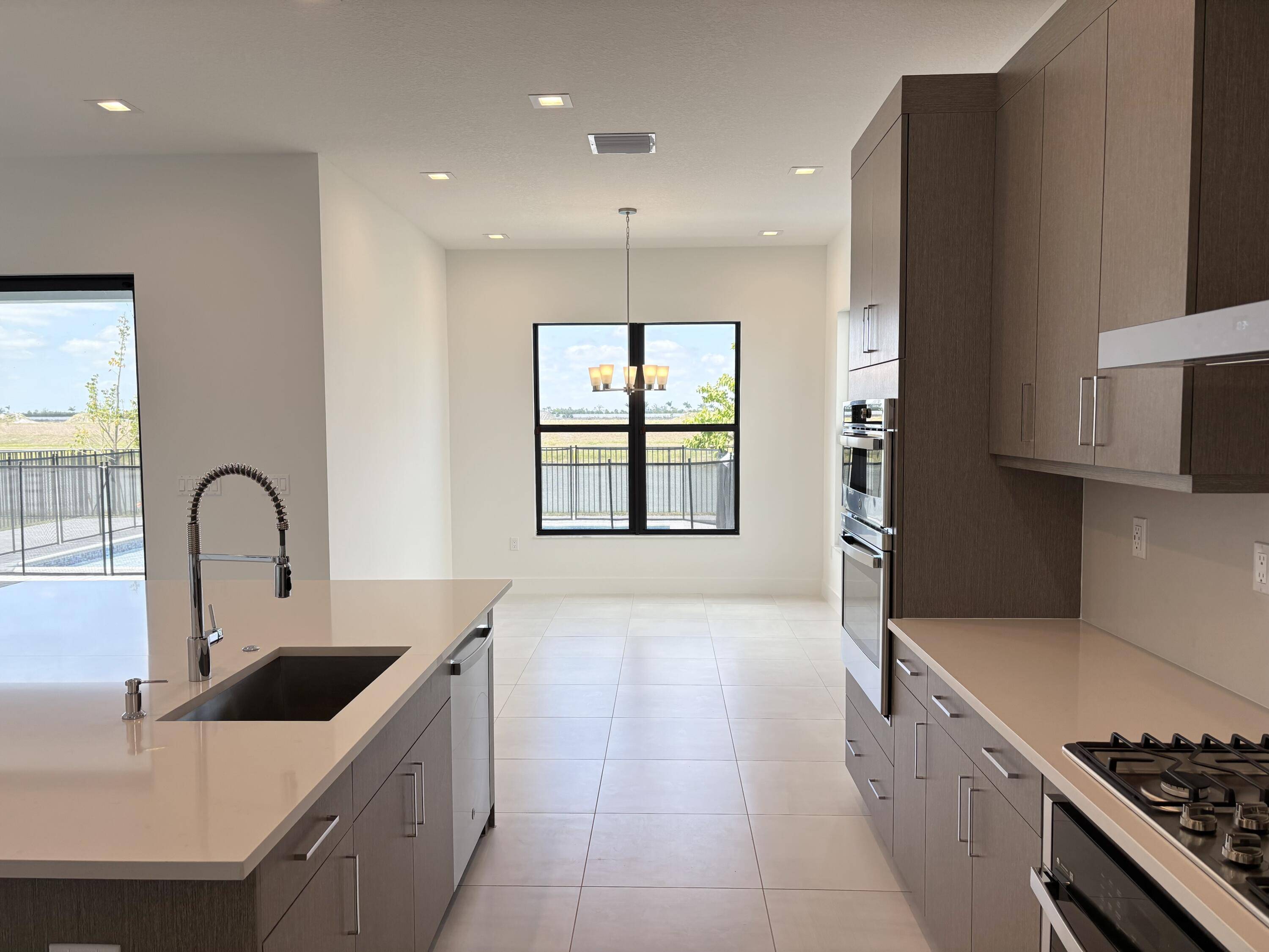 Palm Beach Gardens, FL 33412,13107 Feathering WAY