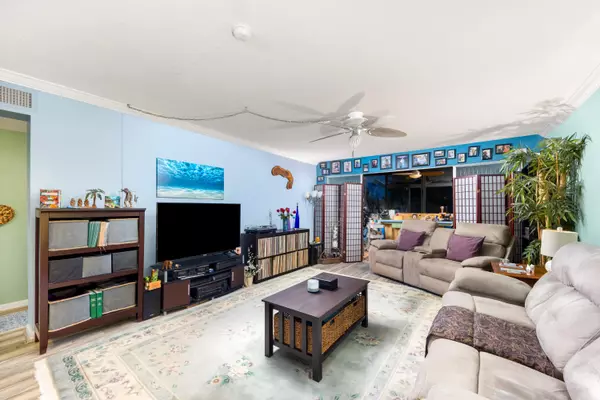 Jensen Beach, FL 34957,1501 NE 13th TER H-9