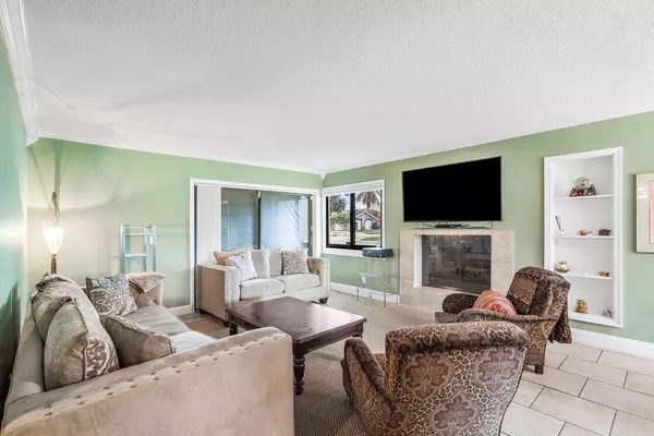 Wellington, FL 33414,12681 Westhampton CIR A201