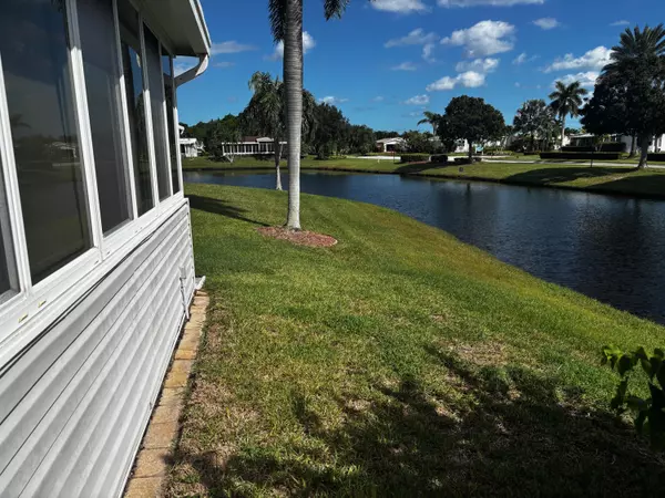 Port Saint Lucie, FL 34952,7834 White Ibis LN