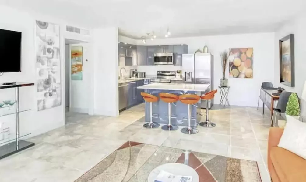 3725 S Olive Ave A, West Palm Beach, FL 33405