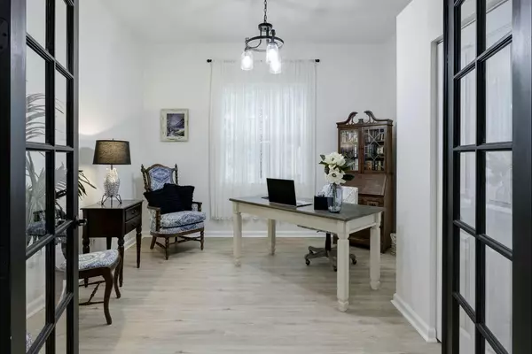 Stuart, FL 34997,7976 SW Marin DR