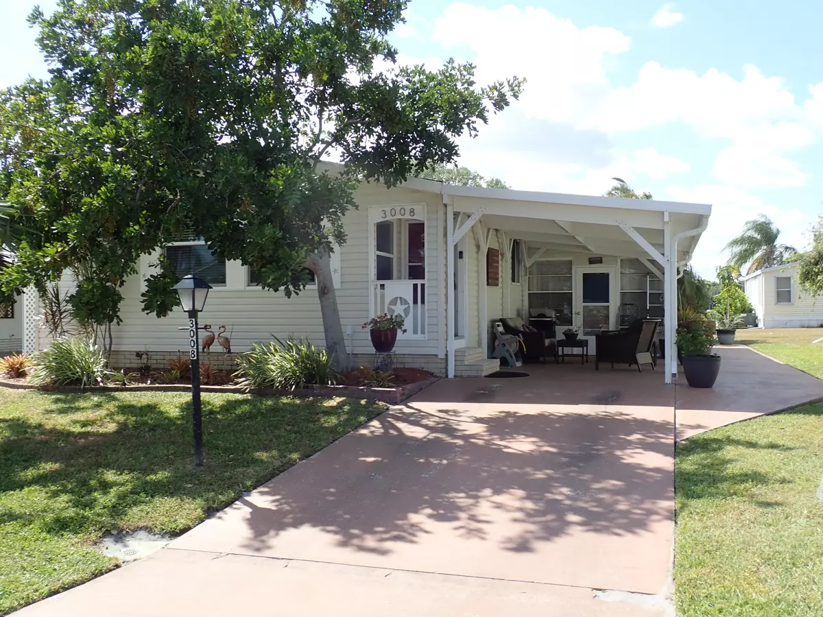 Port Saint Lucie, FL 34952,3008 Satinleaf LN