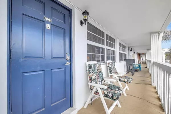 Ocean Ridge, FL 33435,5505 N Ocean Blvd 8-202