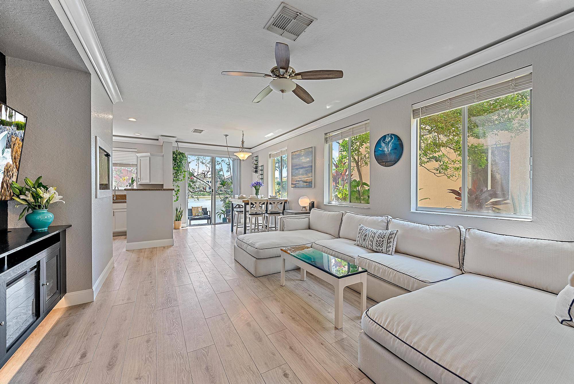 Riviera Beach, FL 33404,1720 Terracotta DR