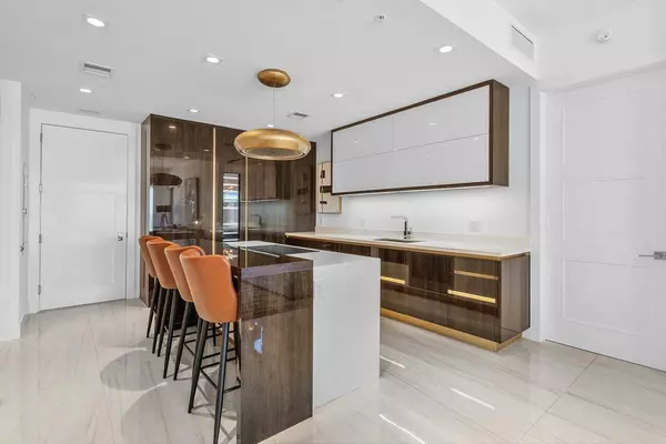 Boca Raton, FL 33432,155 E Boca Raton RD 919