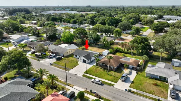 Fort Pierce, FL 34982,717 Holly AVE