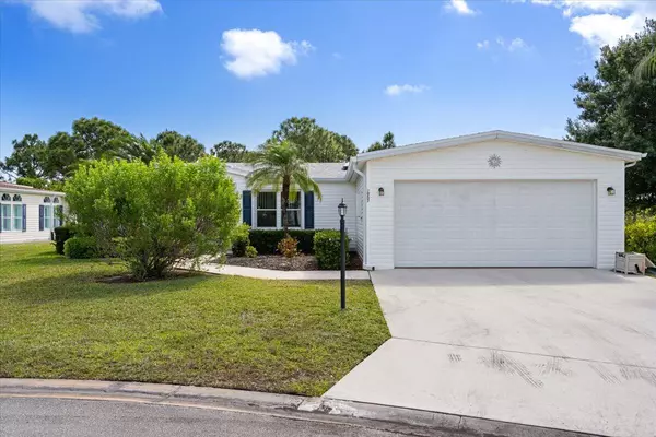 Port Saint Lucie, FL 34952,7957 Horned Lark CIR
