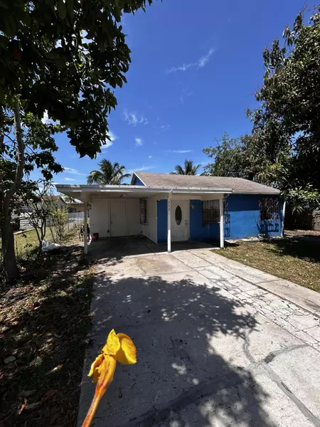 337 W Sagamore AVE, Clewiston, FL 33440