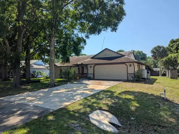 Fort Pierce, FL 34951,7903 Kenwood RD