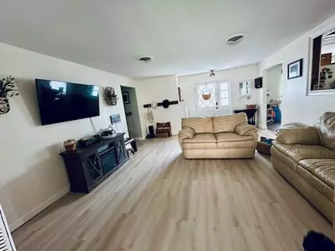 Jensen Beach, FL 34957,3817 NE Melba DR