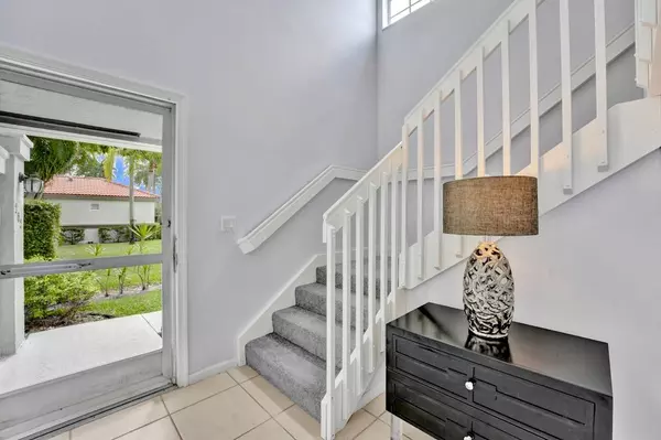 Boynton Beach, FL 33437,7669 Springwater PL 202