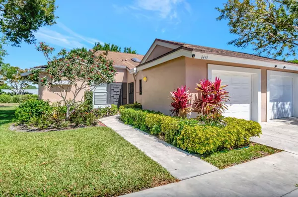 Boca Raton, FL 33496,8449 Springlake DR