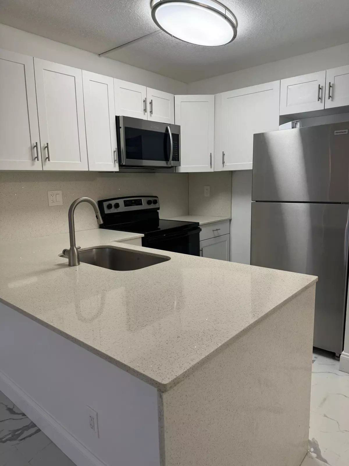 Coral Springs, FL 33065,2771 Riverside DR 416-A