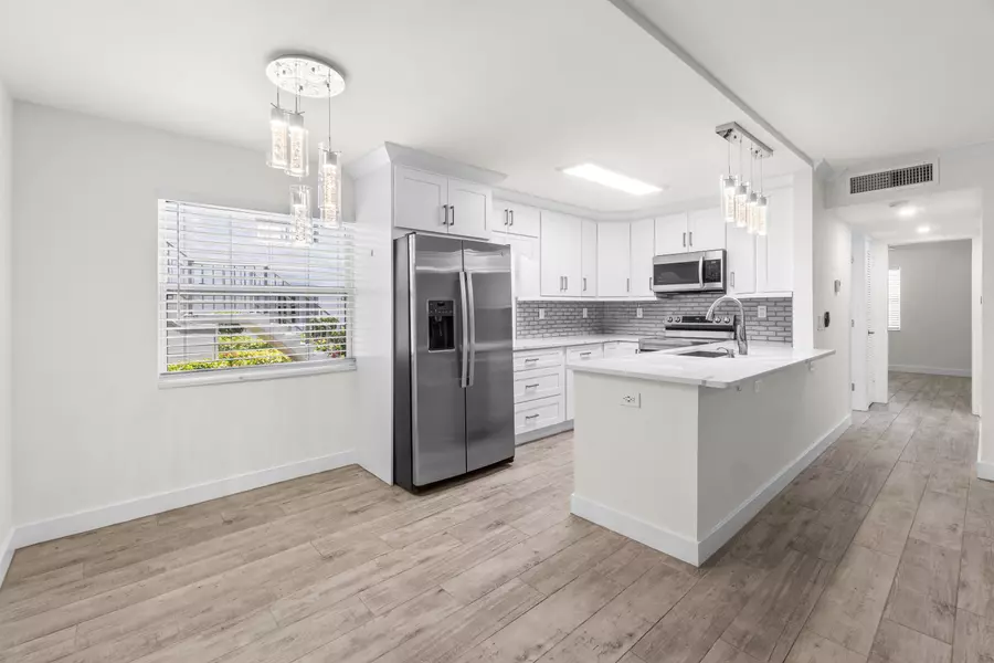 6 Burgundy A, Delray Beach, FL 33484