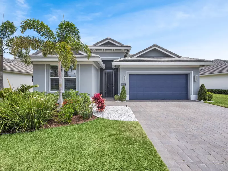 12495 SW Sunrise Lake TER, Port Saint Lucie, FL 34987