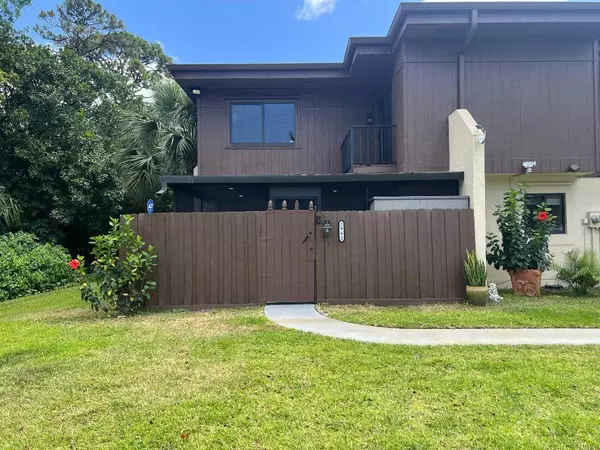 2962 Kirk Rd RD, Lake Worth Beach, FL 33461