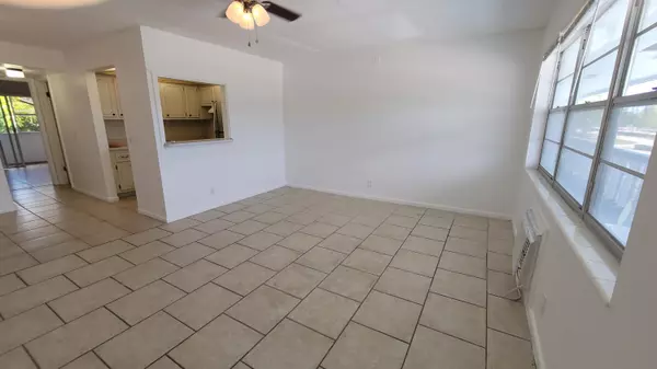 368 Camden P, West Palm Beach, FL 33417