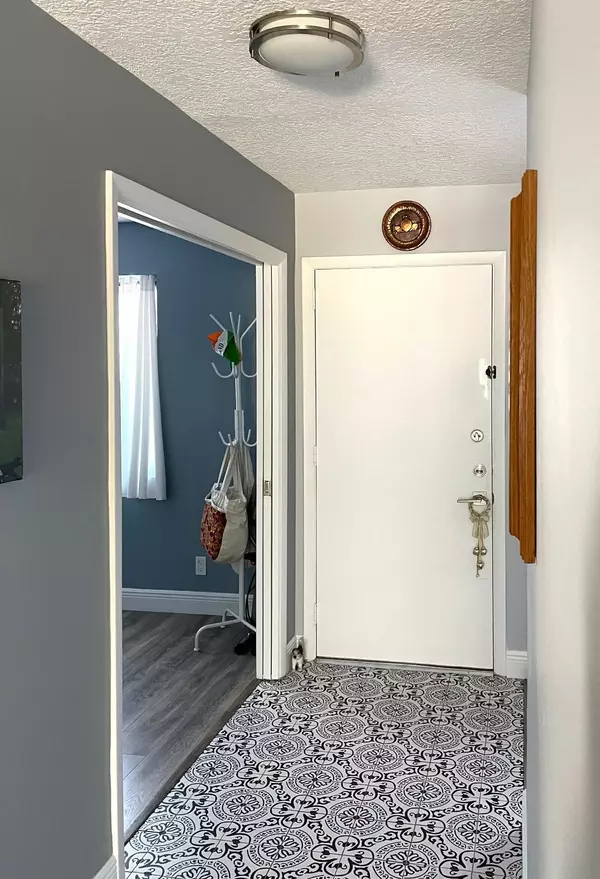 Delray Beach, FL 33484,13658 Via Flora B