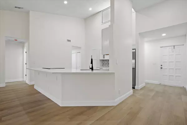 Palm Beach Gardens, FL 33418,11215 Thyme DR