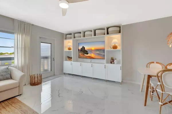 Deerfield Beach, FL 33442,4008 N Farnham