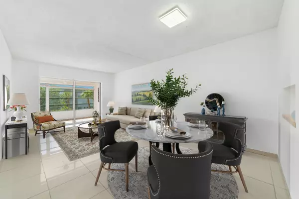 2951 NW 46th AVE 306, Lauderdale Lakes, FL 33313