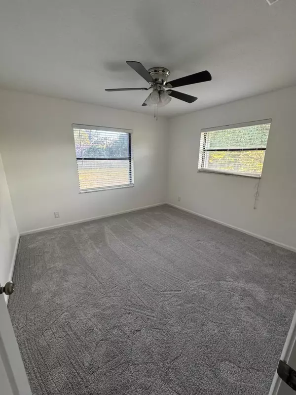 Loxahatchee, FL 33470,14073 N 76th RD