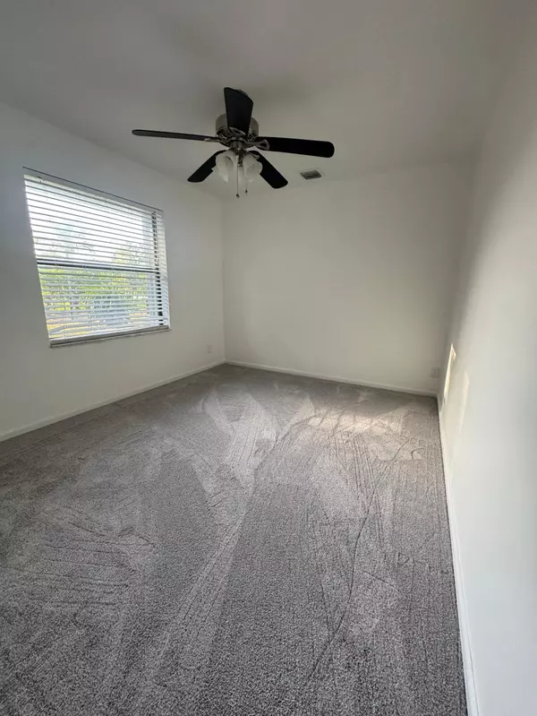 Loxahatchee, FL 33470,14073 N 76th RD