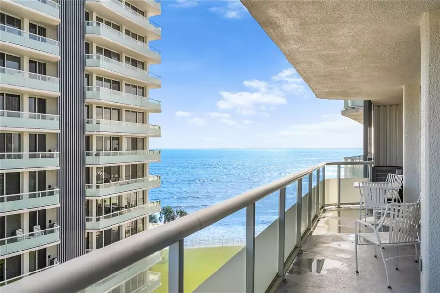 3554 Ocean DR 702s, Vero Beach, FL 32963