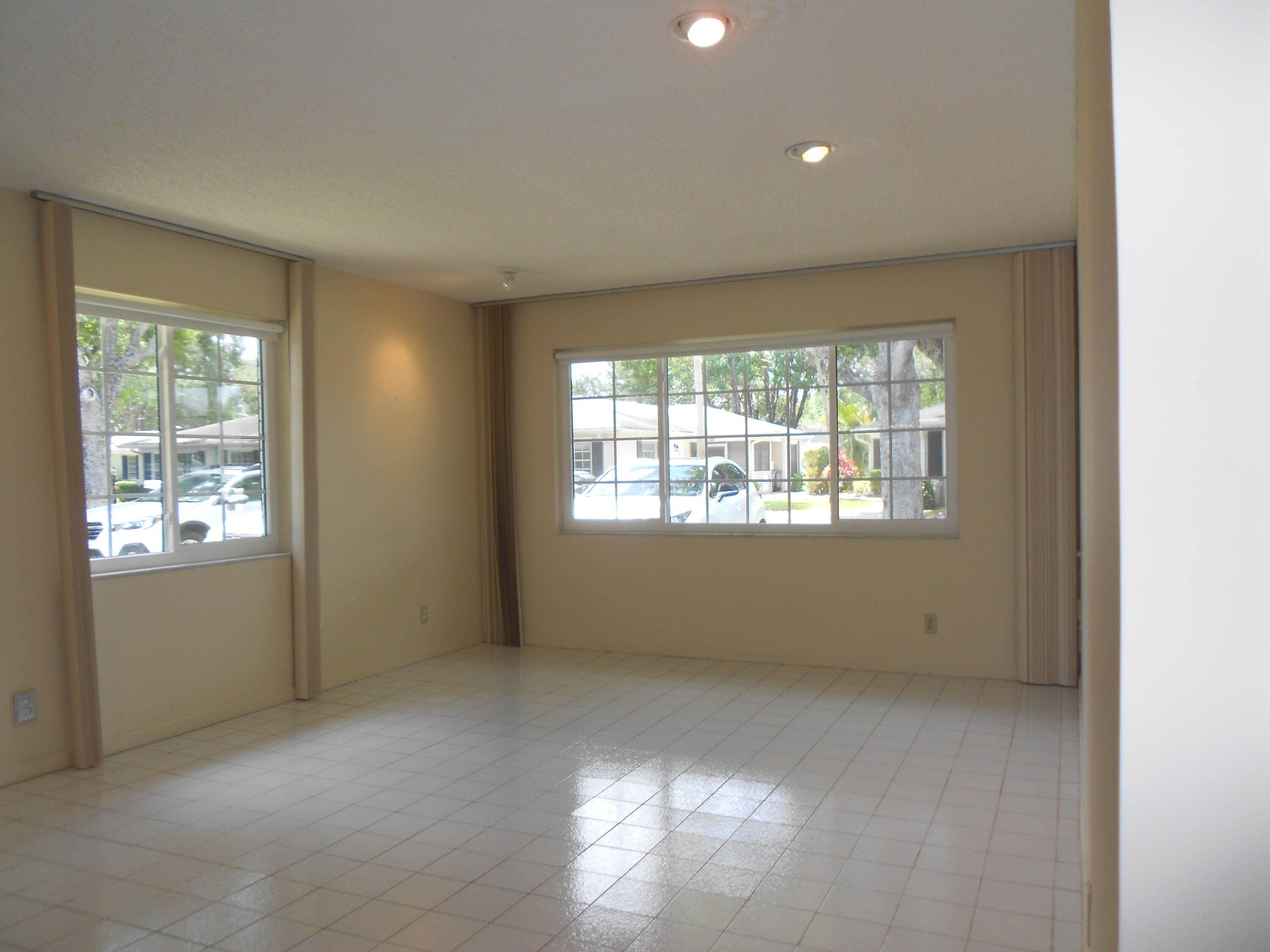 Boynton Beach, FL 33436,10088 S 40th WAY 242