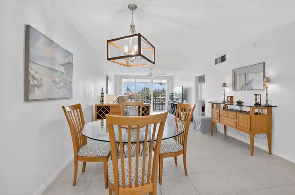 Highland Beach, FL 33487,3100 S Ocean BLVD 312