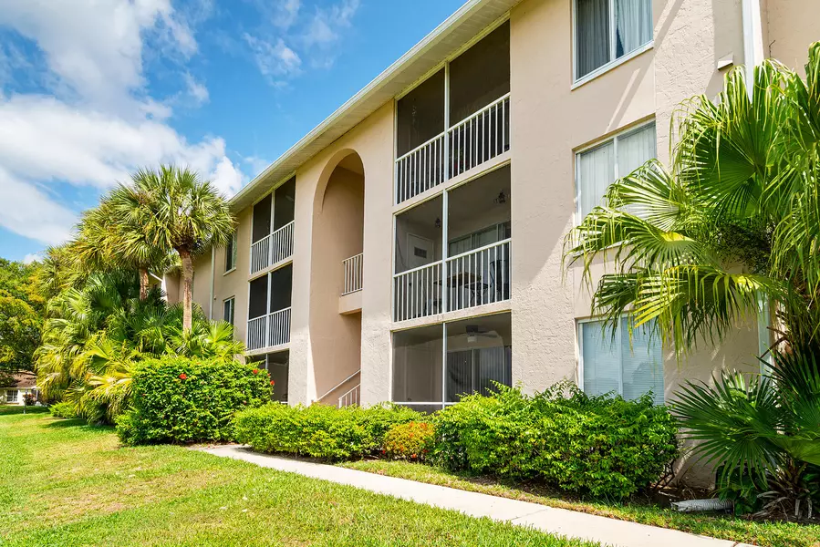 13791 Oneida DR E1, Delray Beach, FL 33446