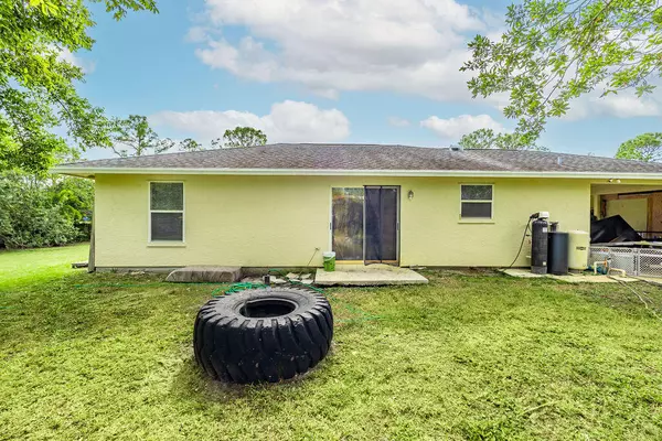 Loxahatchee, FL 33470,17917 N 49th ST
