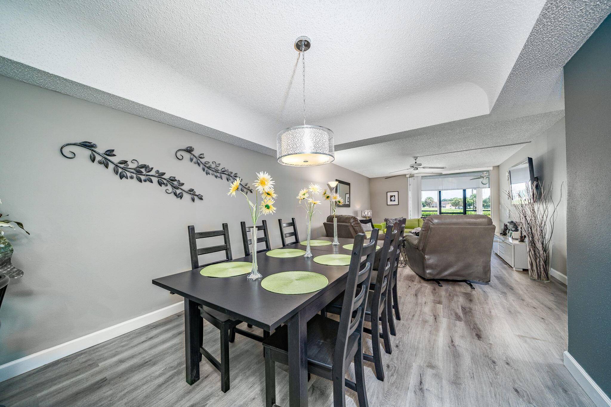 23249 N Barwood LN 102, Boca Raton, FL 33428